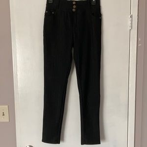 Black legging pants